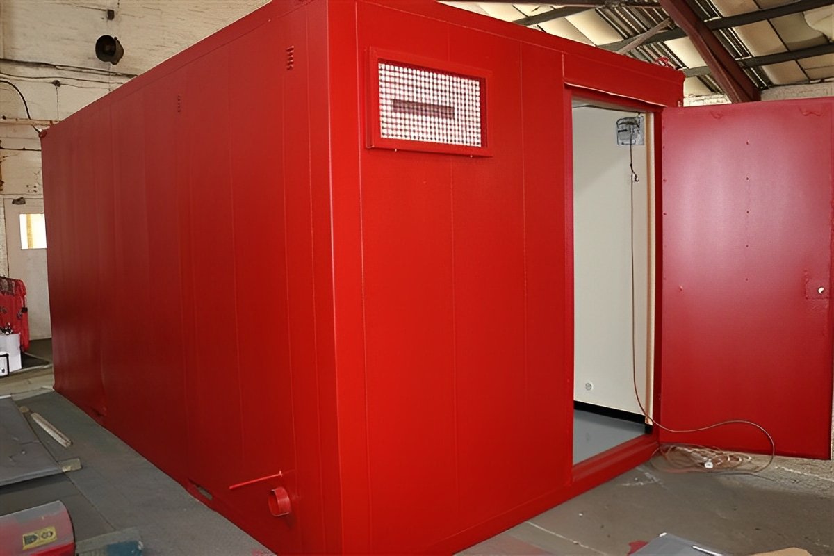 16ft x 9ft site office with toilet 16ft x 9ft site office with toilet