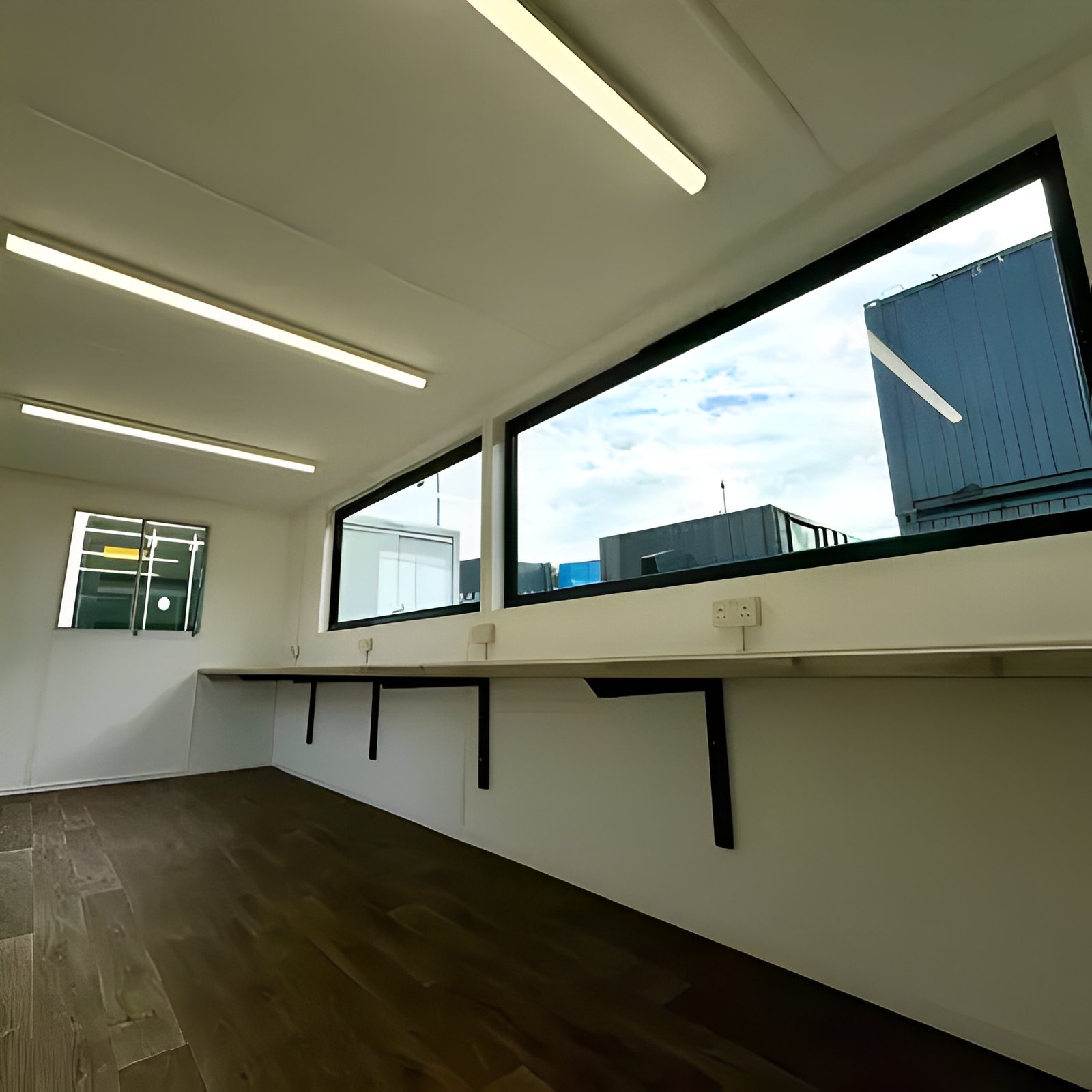 21ft x 8ft custom cabin office / canteen | picture windows | portable building 21ft x 8ft custom cabin office / canteen | picture windows | portable building