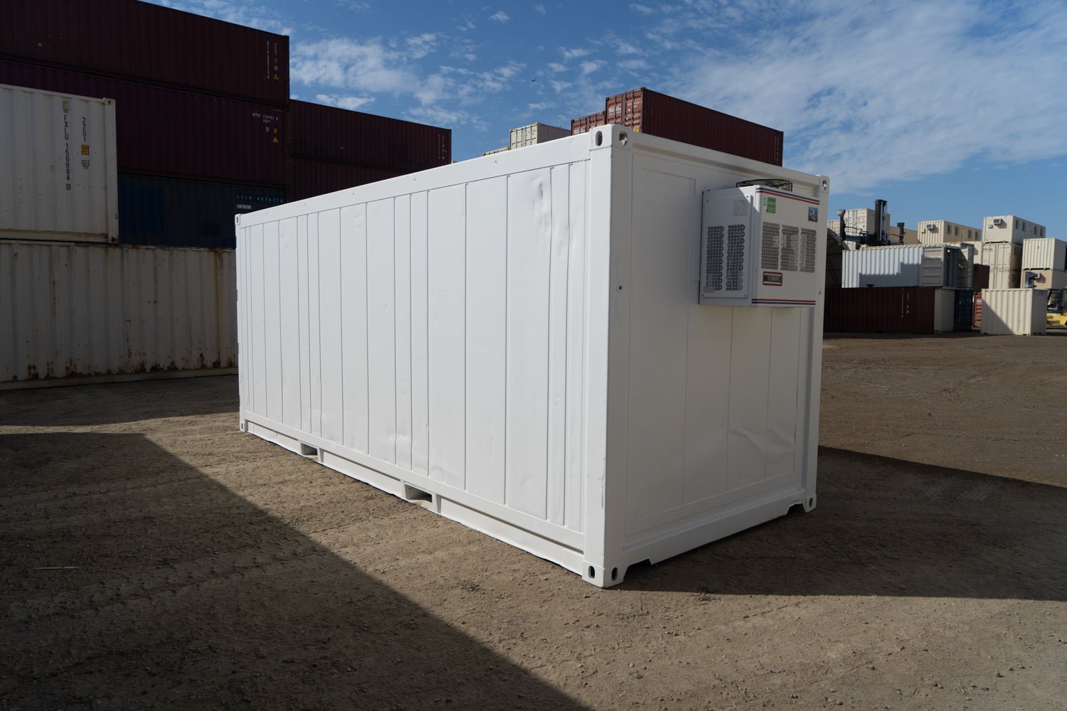 20' std refrigerated container used box new motor (single phase 2.5 hp cooler) 20' std refrigerated container used box new motor (single phase 2.5 hp cooler)