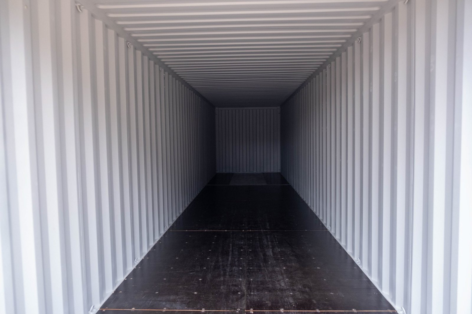 40ft dry van container 40ft dry van container