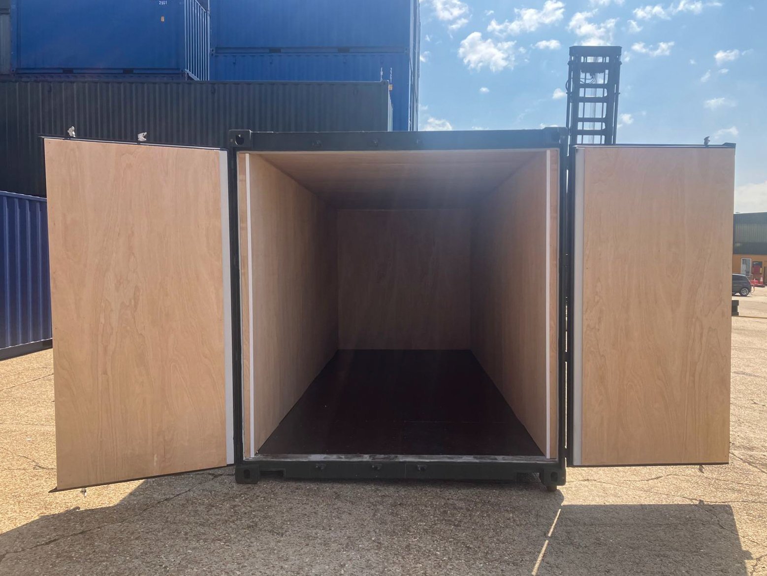20ft new build ply lined unit 20ft new build ply lined unit